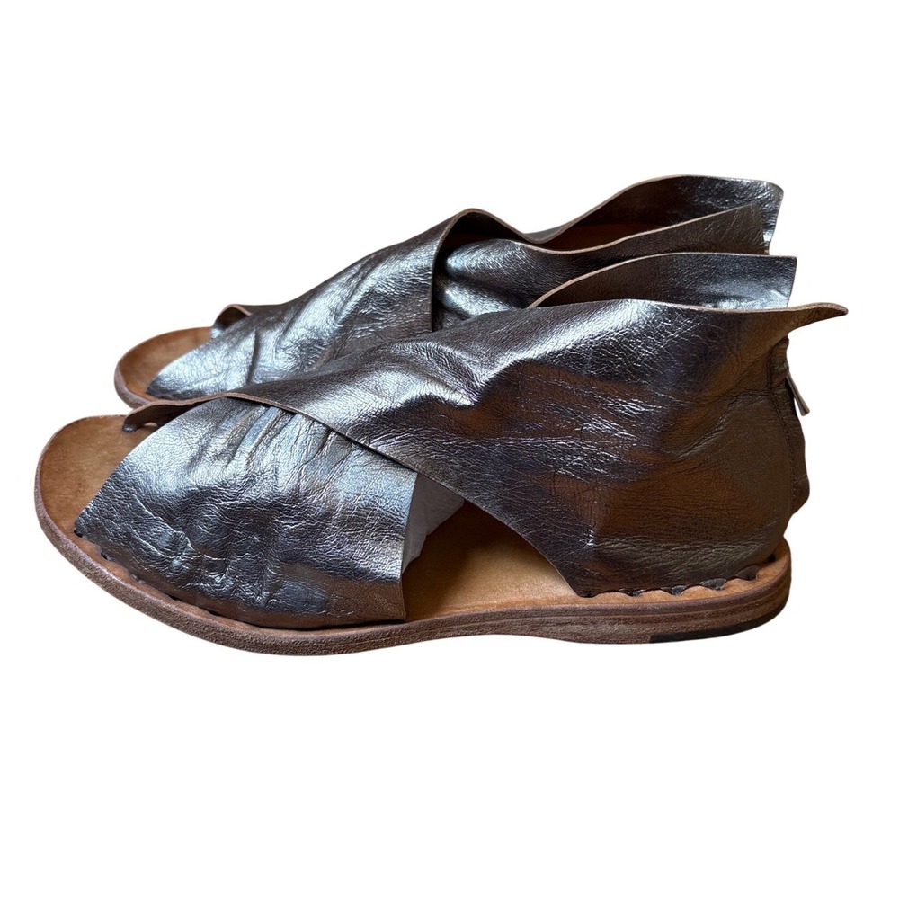 Officine Creative Sandals Women Pewter Metallic Leather Flat Zip SIZE 39.5